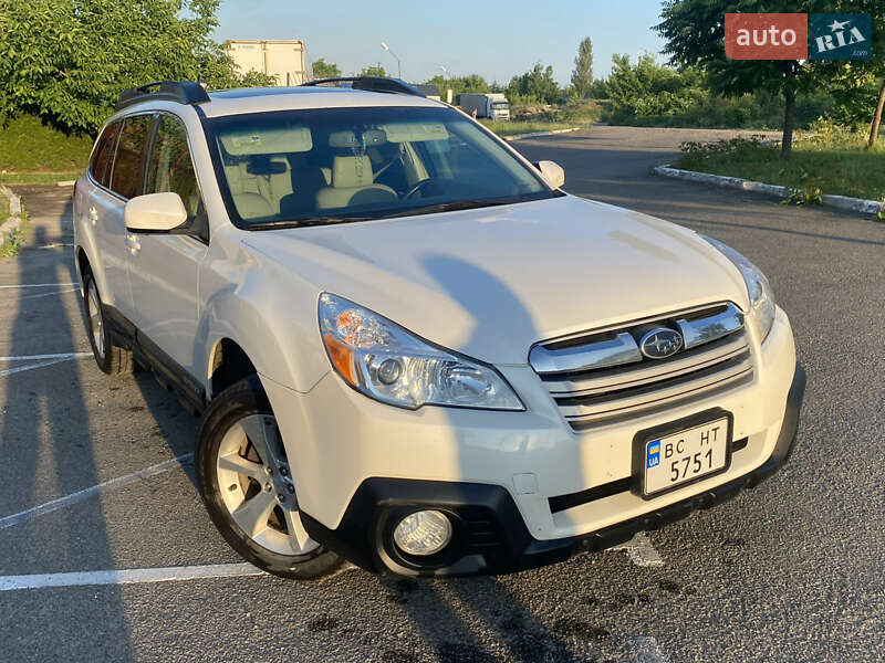 Универсал Subaru Outback 2013 в Львове