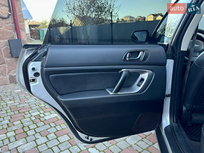 Універсал Subaru Outback 2006 в Тернополі