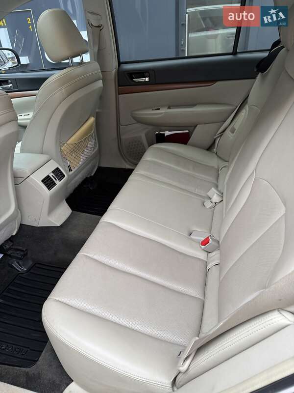 Универсал Subaru Outback 2013 в Харькове