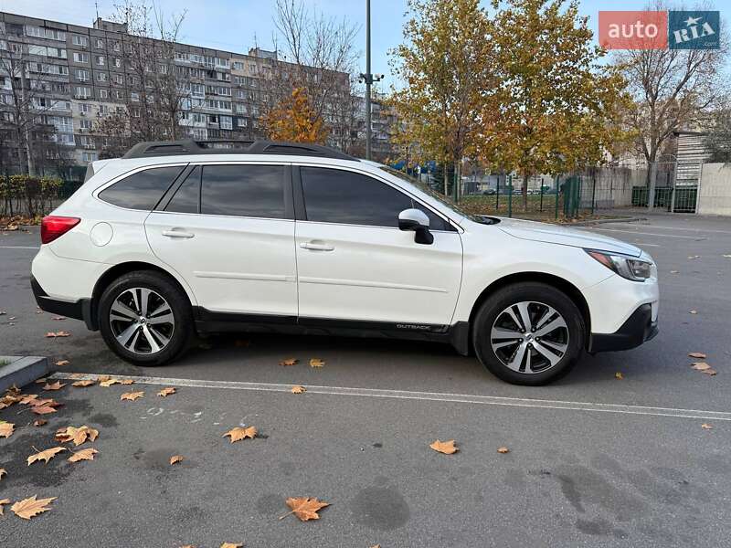 Универсал Subaru Outback 2018 в Днепре