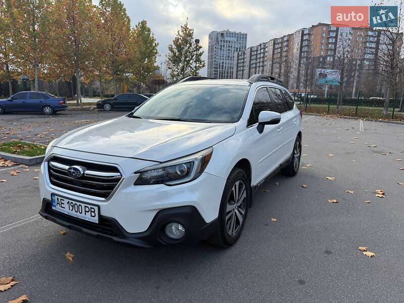 Универсал Subaru Outback 2018 в Днепре