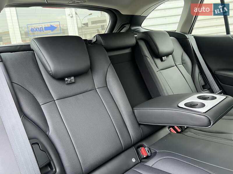 Позашляховик / Кросовер Subaru Outback 2024 в Києві