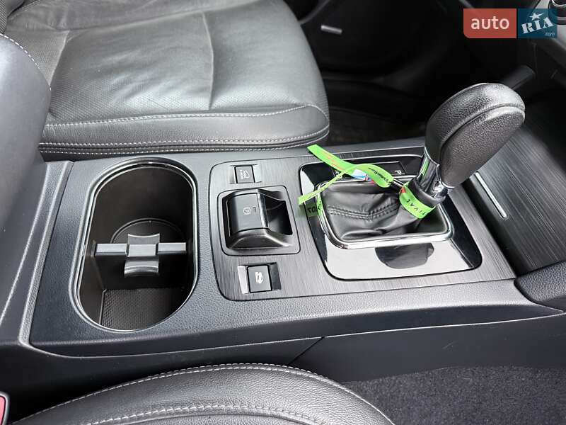 Универсал Subaru Outback 2017 в Одессе