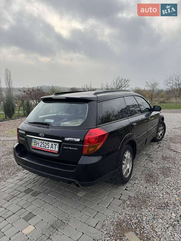 Универсал Subaru Outback 2006 в Южном