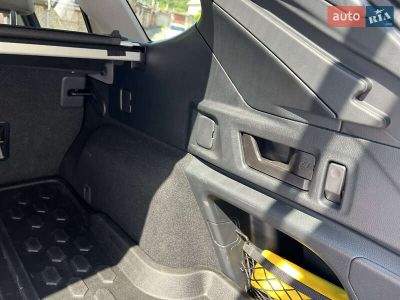 Универсал Subaru Outback 2024 в Вышгороде