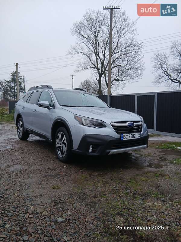 Внедорожник / Кроссовер Subaru Outback 2022 в Буске