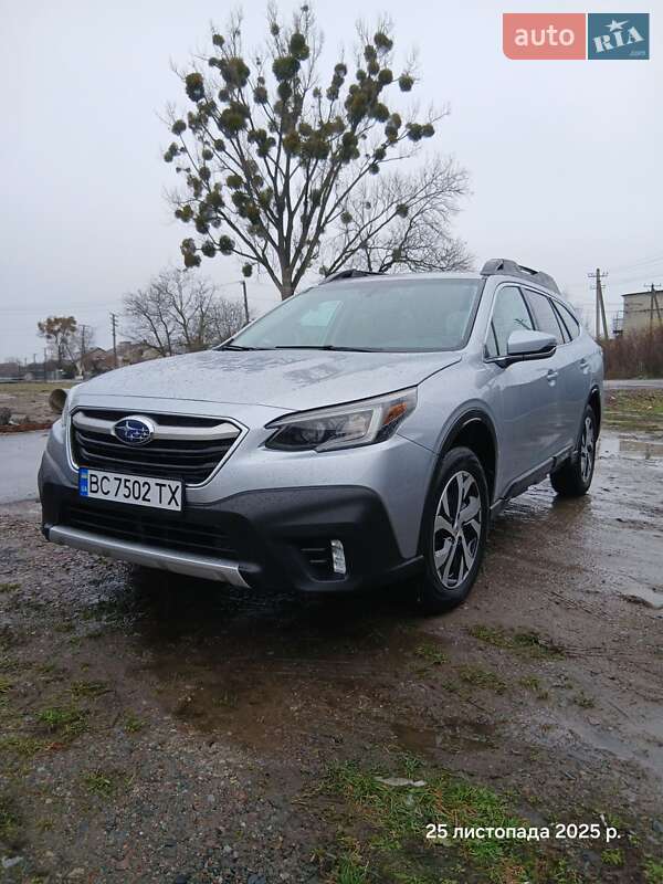 Внедорожник / Кроссовер Subaru Outback 2022 в Буске