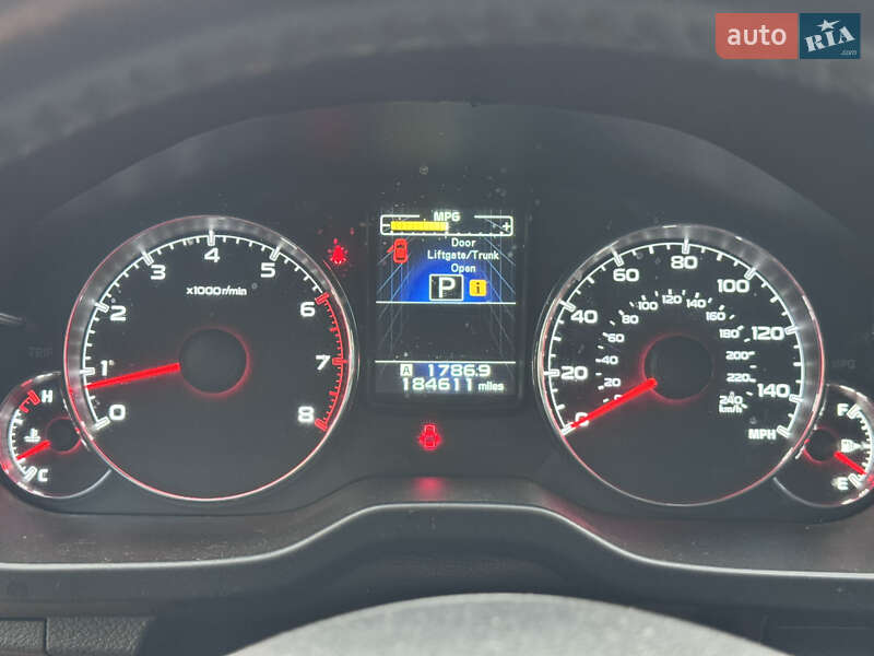 Универсал Subaru Outback 2012 в Киеве