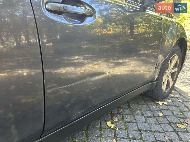 Универсал Subaru Outback 2012 в Киеве