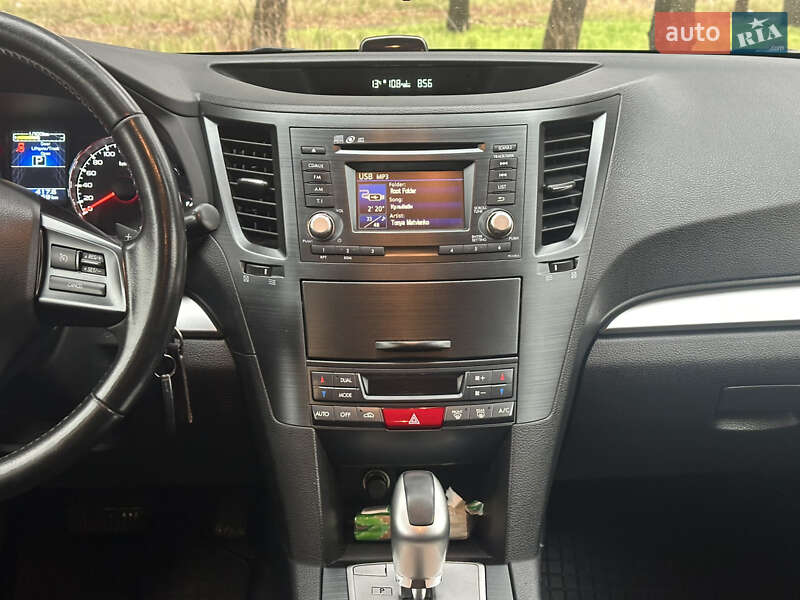 Универсал Subaru Outback 2013 в Киеве