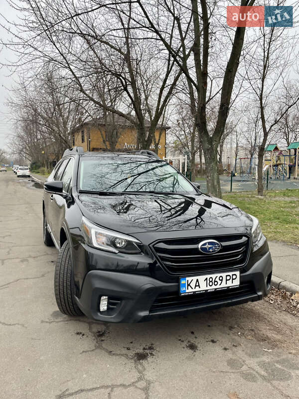 Универсал Subaru Outback 2021 в Киеве
