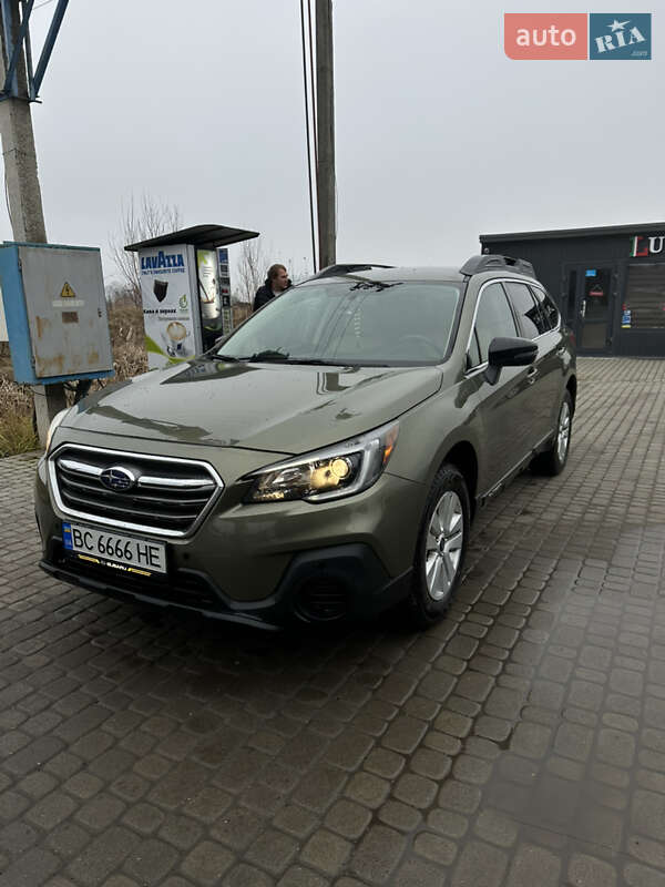 Subaru Outback 2017