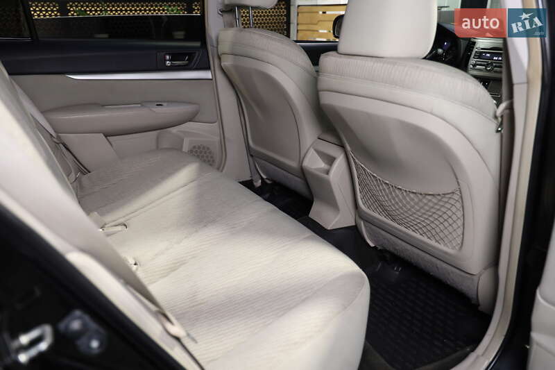 Універсал Subaru Outback 2012 в Луцьку