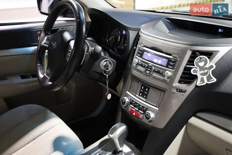 Універсал Subaru Outback 2012 в Луцьку