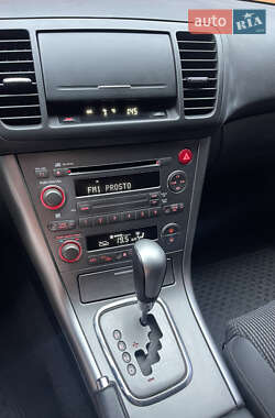 Универсал Subaru Outback 2005 в Киеве