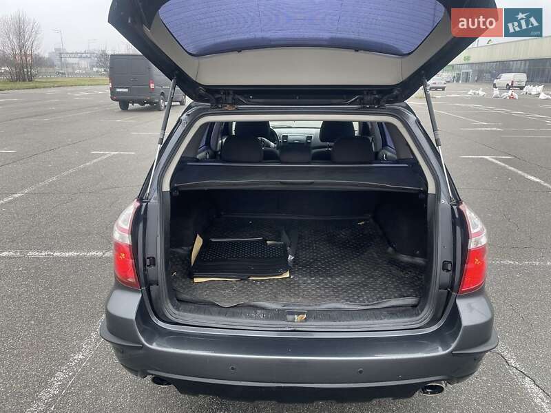 Універсал Subaru Outback 2007 в Києві