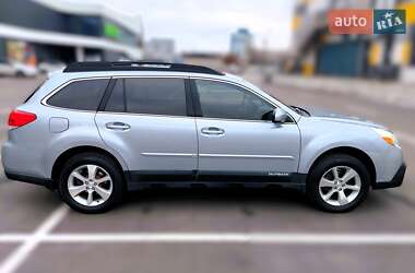 Універсал Subaru Outback 2012 в Києві