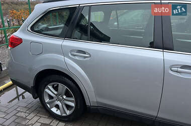 Универсал Subaru Outback 2013 в Виннице