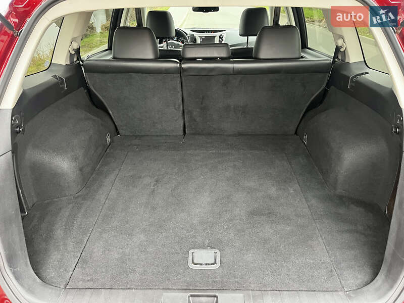 Универсал Subaru Outback 2012 в Киеве