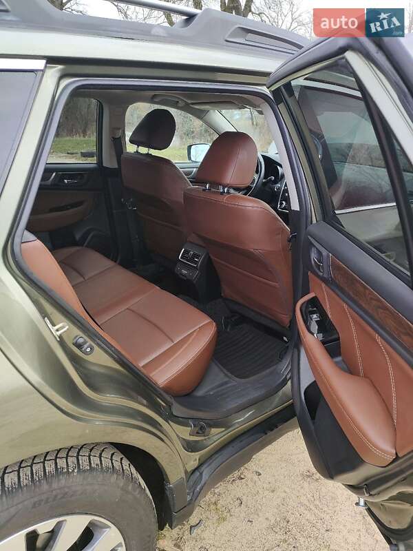 Универсал Subaru Outback 2017 в Киеве фото 12 Универсал Subaru Outback 2017 в Киеве