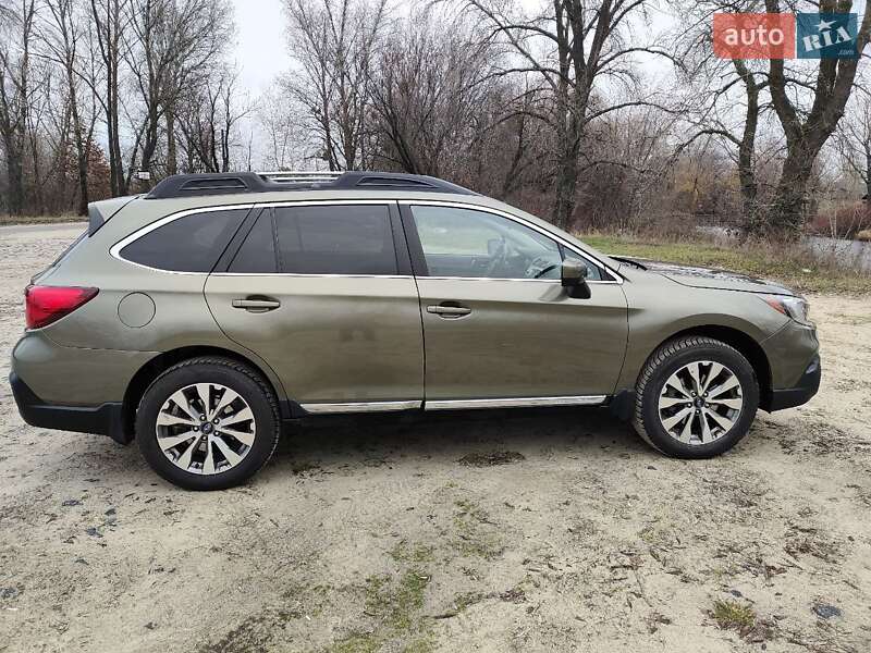 Универсал Subaru Outback 2017 в Киеве фото 27 Универсал Subaru Outback 2017 в Киеве