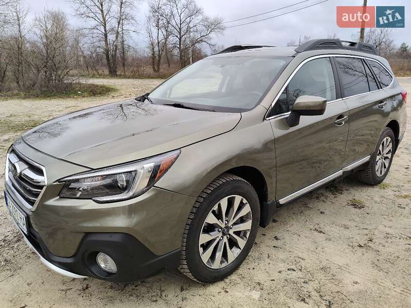 Универсал Subaru Outback 2017 в Киеве фото 29 Универсал Subaru Outback 2017 в Киеве