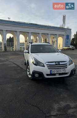 Універсал Subaru Outback 2014 в Ужгороді