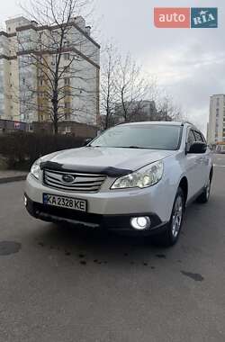 Універсал Subaru Outback 2011 в Києві