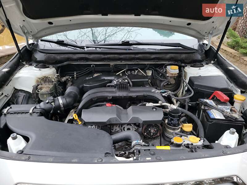 Универсал Subaru Outback 2017 в Киеве