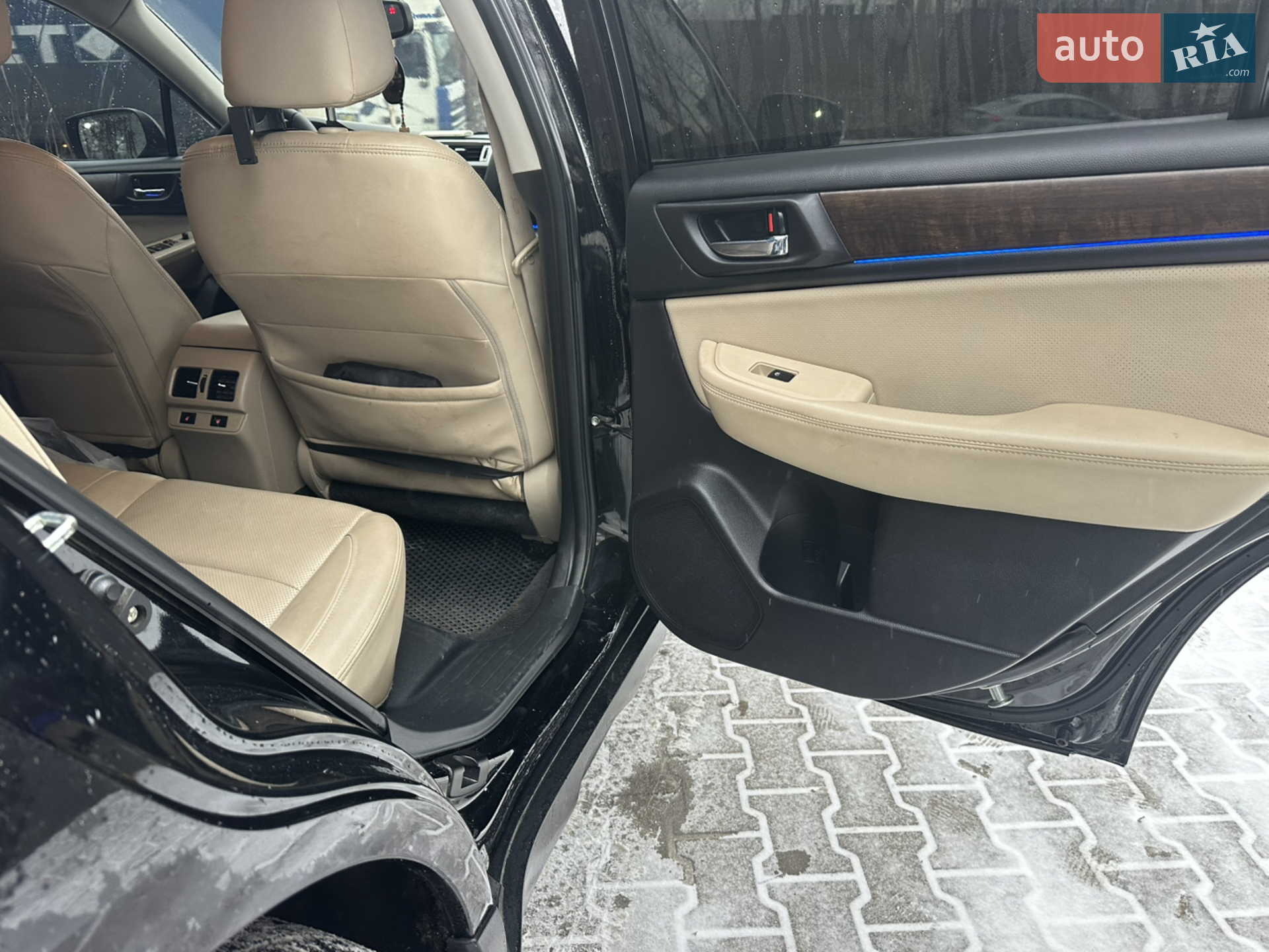 2015 Subaru Outback - мініатюра 12