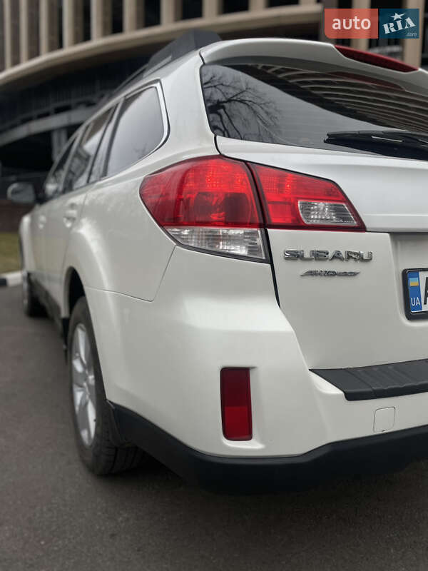 Універсал Subaru Outback 2012 в Харкові