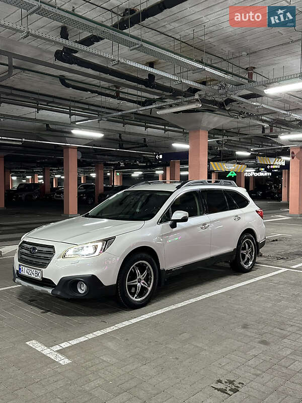 Универсал Subaru Outback 2015 в Софиевской Борщаговке