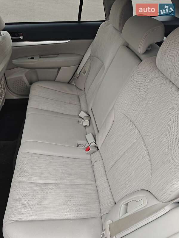 Универсал Subaru Outback 2013 в Черкассах