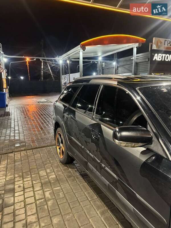 Универсал Subaru Outback 2004 в Кременчуге