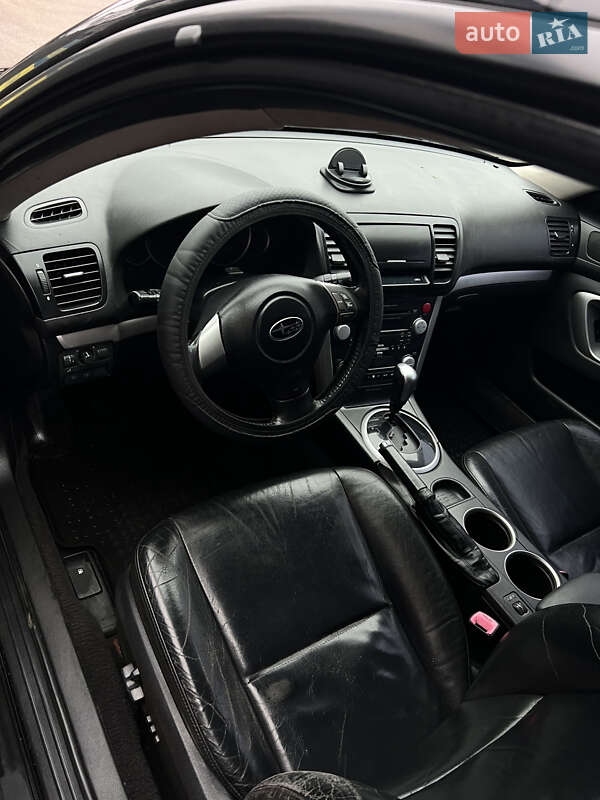 Универсал Subaru Outback 2006 в Киеве