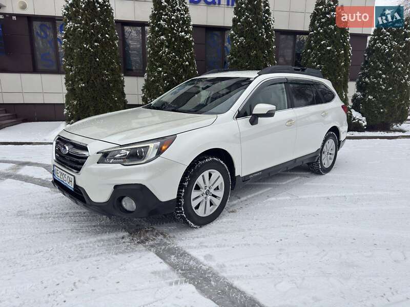 Універсал Subaru Outback 2017 в Дніпрі