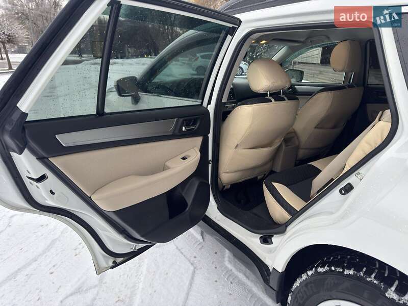 Універсал Subaru Outback 2017 в Дніпрі