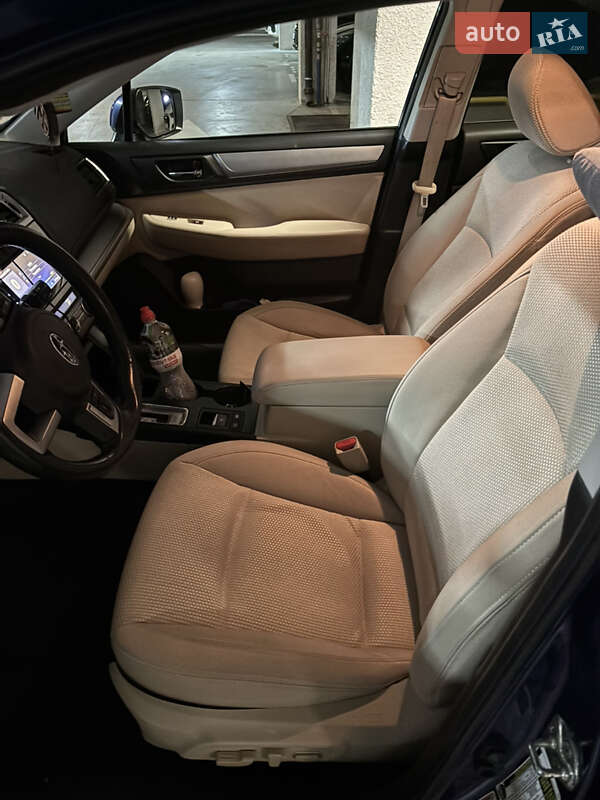 Универсал Subaru Outback 2016 в Киеве