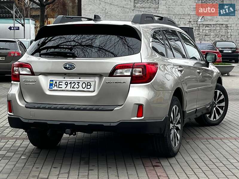 Универсал Subaru Outback 2015 в Днепре