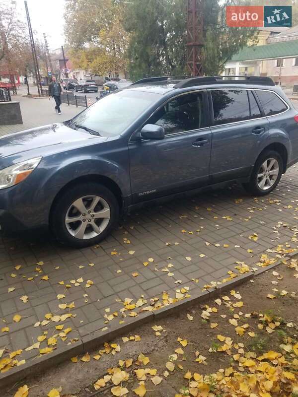 Универсал Subaru Outback 2013 в Николаеве