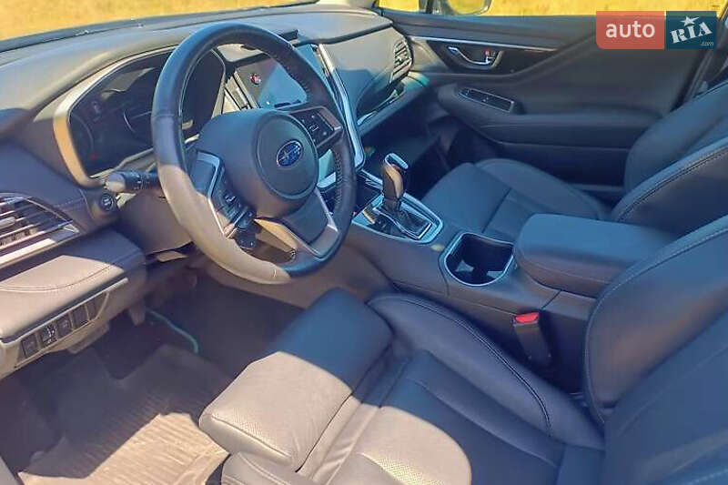 Внедорожник / Кроссовер Subaru Outback 2021 в Киеве