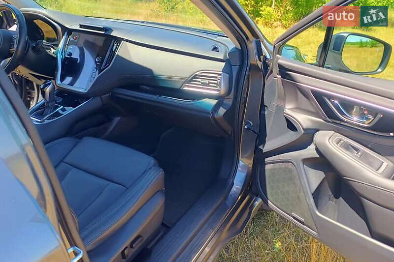 Внедорожник / Кроссовер Subaru Outback 2021 в Киеве