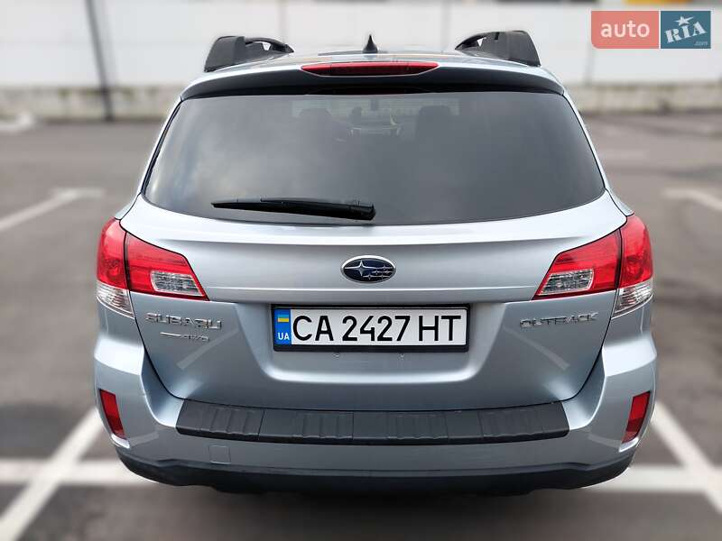 Универсал Subaru Outback 2012 в Киеве