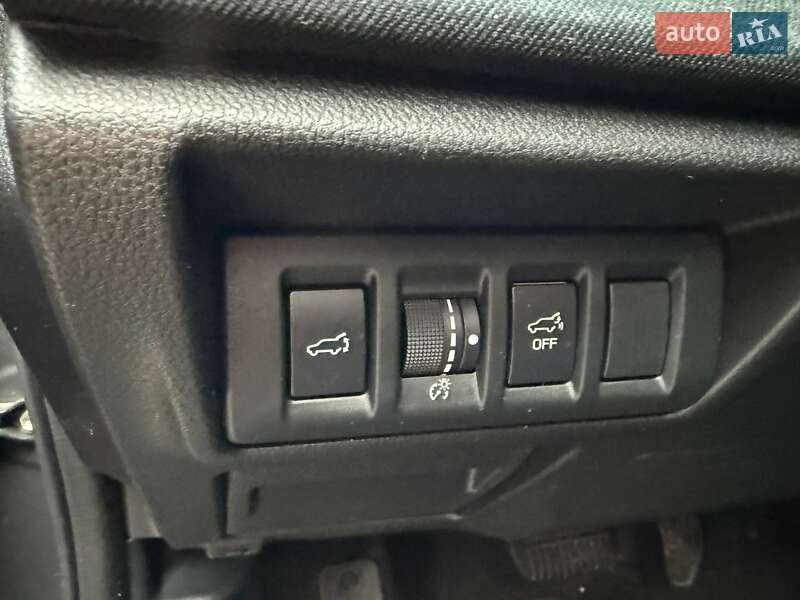 Внедорожник / Кроссовер Subaru Outback 2020 в Днепре