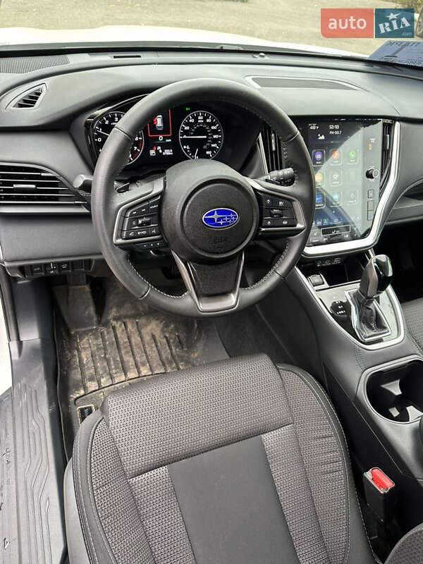 Внедорожник / Кроссовер Subaru Outback 2024 в Полтаве