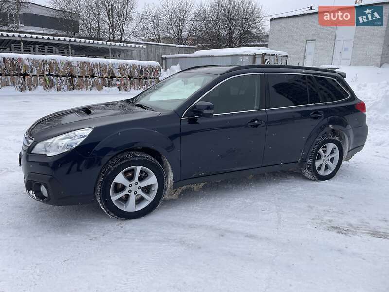 Универсал Subaru Outback 2013 в Львове