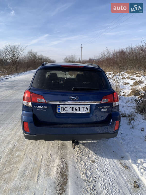 Универсал Subaru Outback 2010 в Николаеве