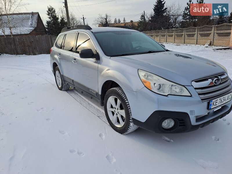 Универсал Subaru Outback 2013 в Кривом Роге