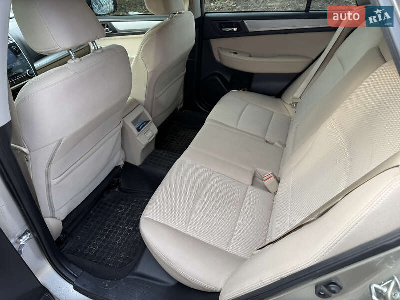 Універсал Subaru Outback 2017 в Кременчуці