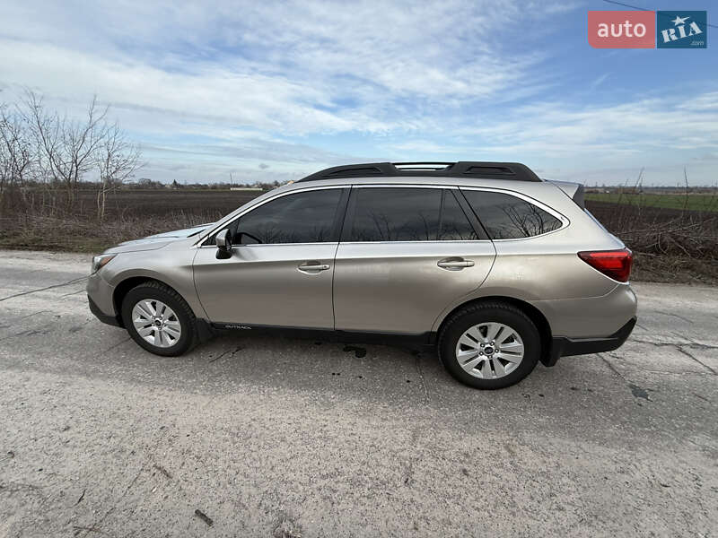 Універсал Subaru Outback 2017 в Кременчуці